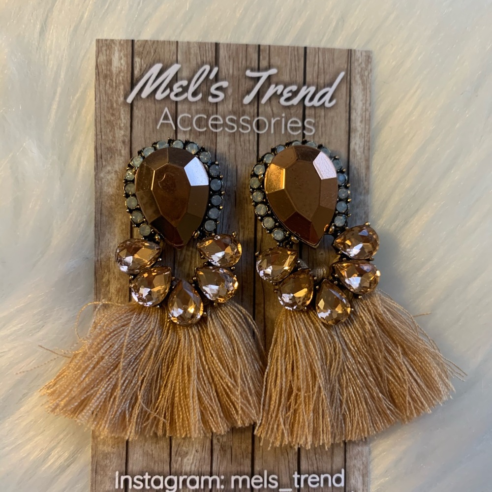 Brown gold earrings